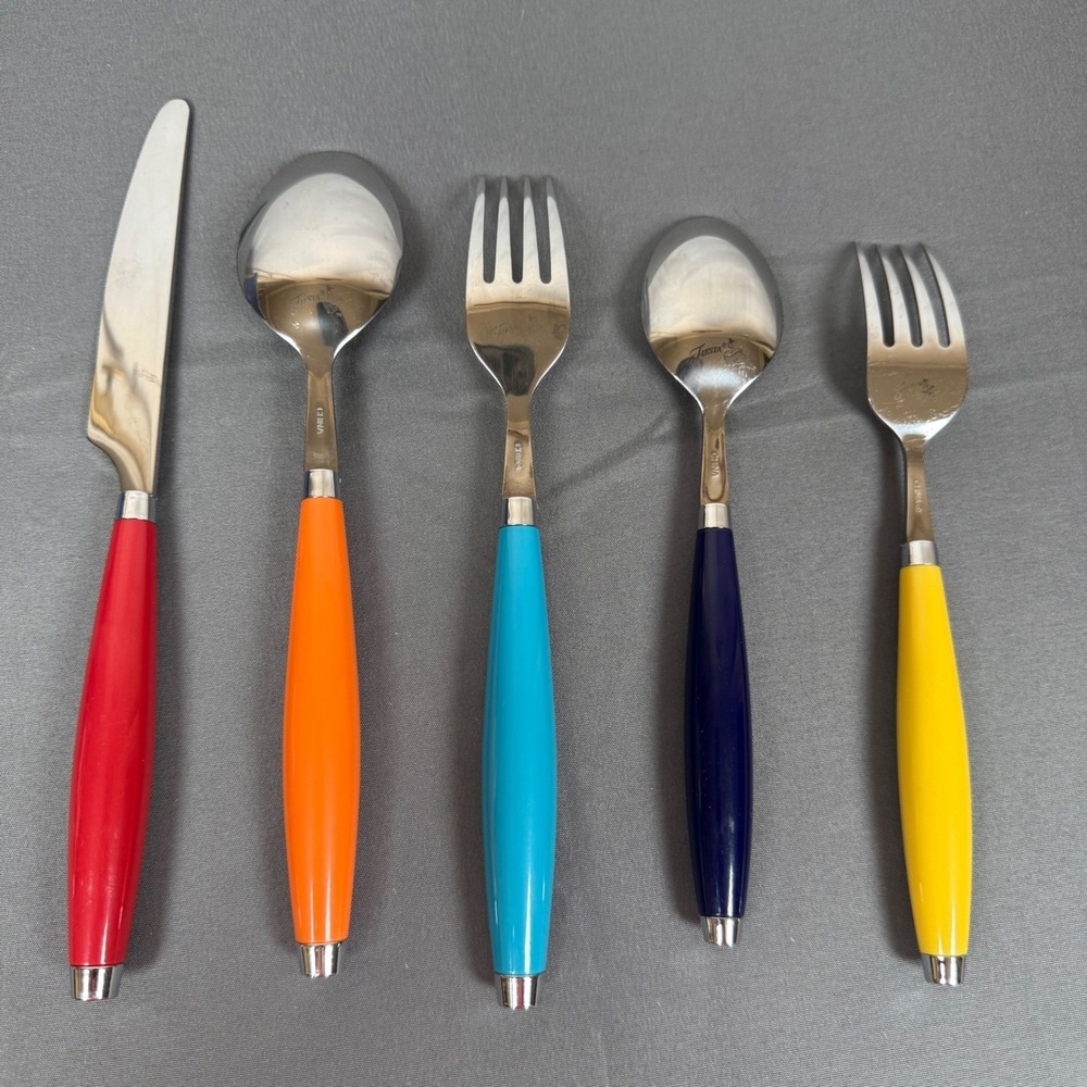 Fiesta Multicolor 5 Piece Dining Flatware SetRetro Colorful - Picture 2 of 4